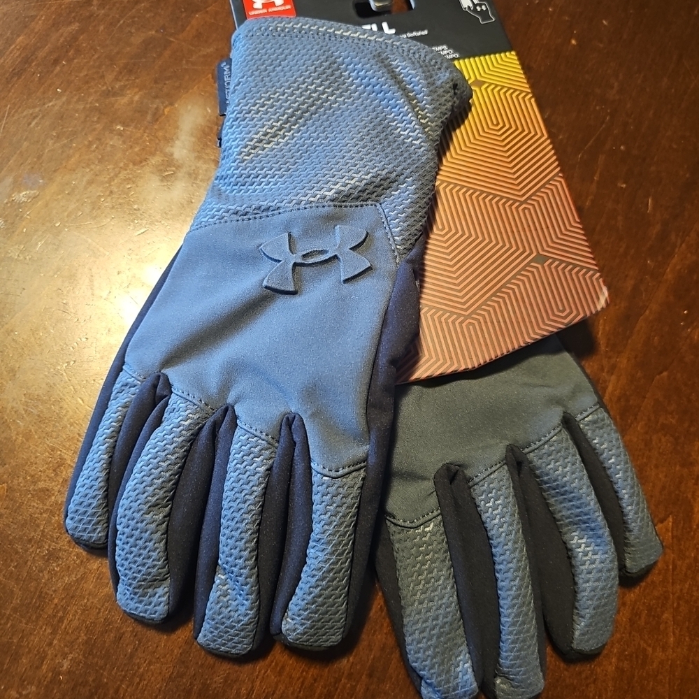 Under Armour Blue and Gray Gloves